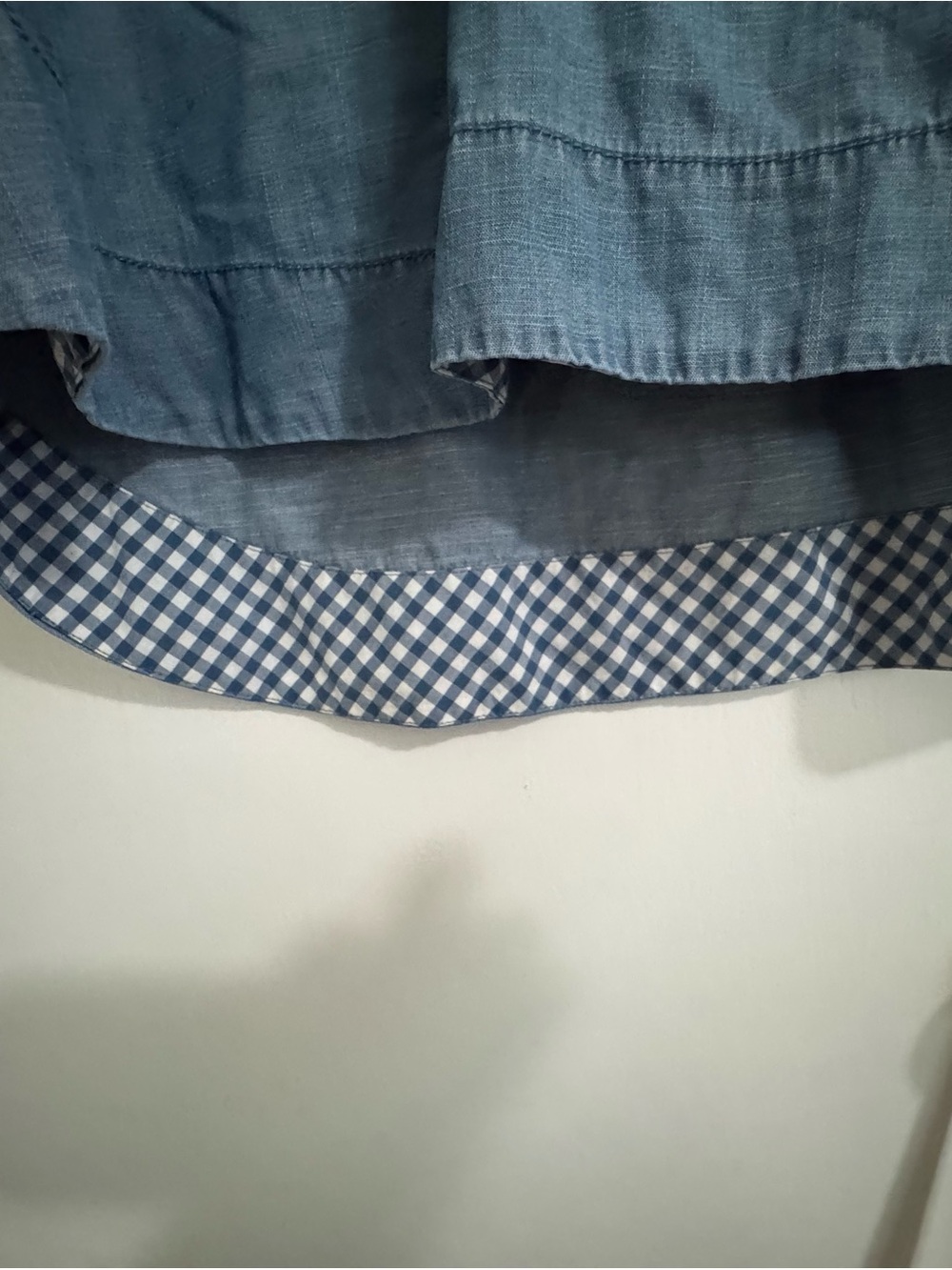 Vineyard Vines Light Blue Chambray Tunic with Gingham Trim - Picture 5 of 5
